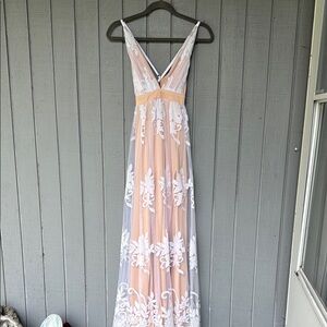 Luxxel NWT Elegant White and Cream Floral Maxi Dress